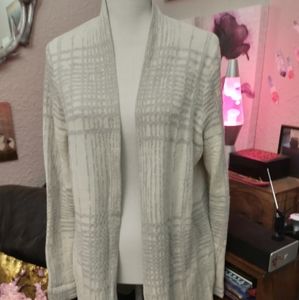 H by Halston. Size Large.